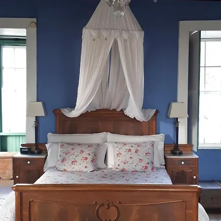 Farm stay La Principal Brena Alta
